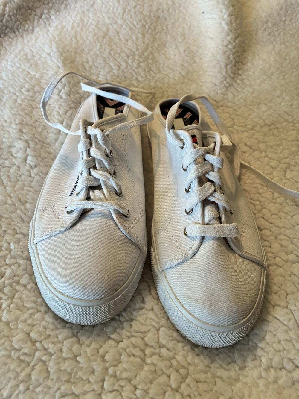 Tommy Hilfiger Women’s Size 10 Slide Sneakers White